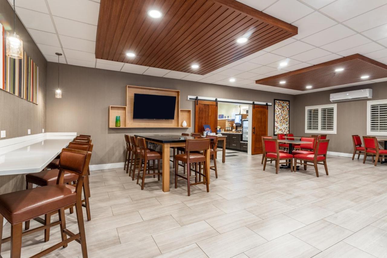 Holiday Inn Express Annapolis East-Kent Island By Ihg Grasonville Exterior foto